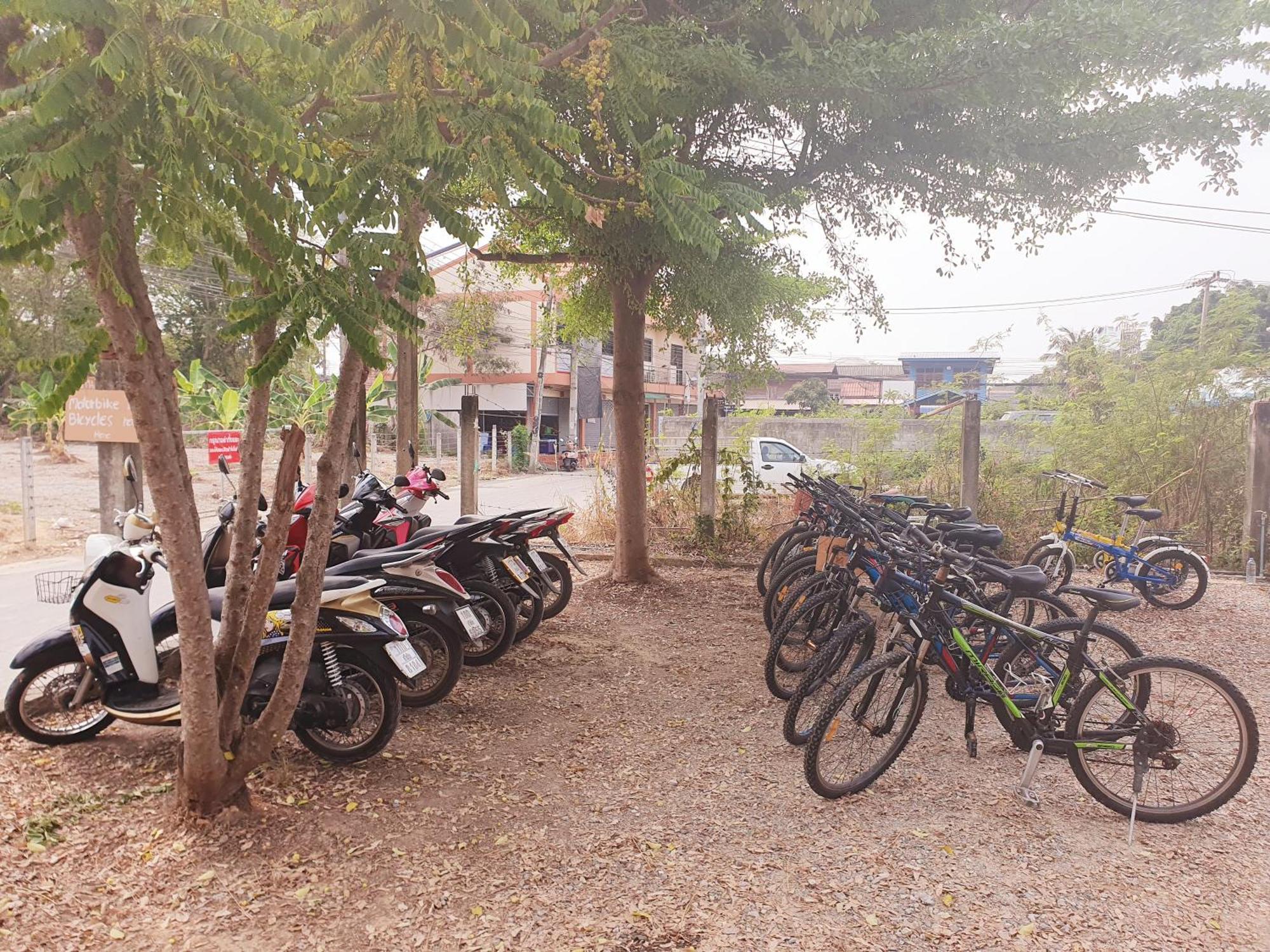 Perfect Resort And Motorbike & Bicycle For Rents Sukhothai Exteriör bild
